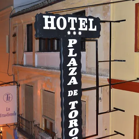 Hotel Plaza De Toros